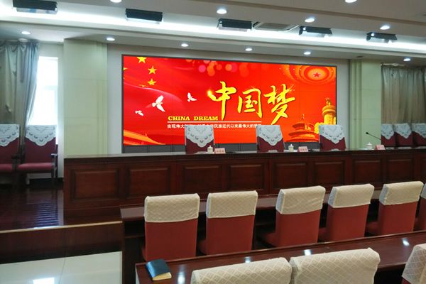 無縫拼接屏的使用壽命一般是多長時間？