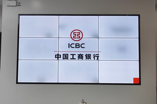 找一個(gè)好的拼接屏廠家，應(yīng)該參考哪些方面