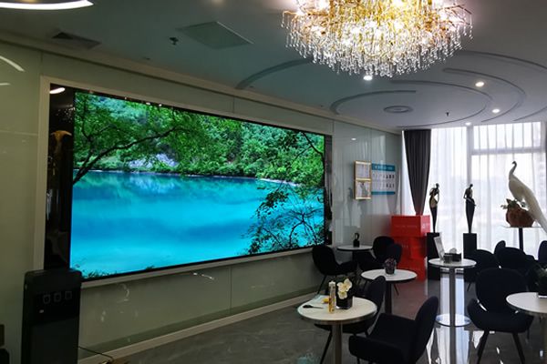 LED顯示屏可以當(dāng)家庭電視使用嗎，用哪種規(guī)格型號的好？